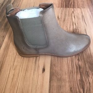 Frye Chelsea Boot